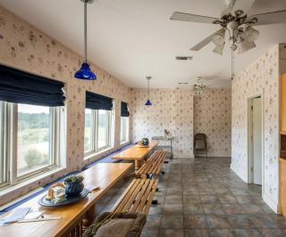 Extraordinary Lodge Perfect for Events near Lumberton, Mississippi - - 1