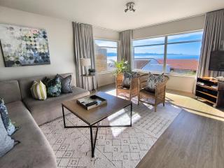 Village Square 6 - 9