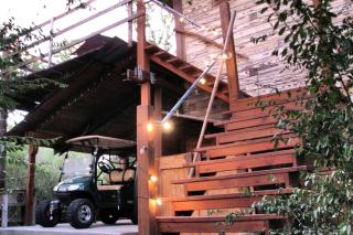 Charming Camping Cabin Rental with Enchanting Views in College Station, Texas - College Station - 1