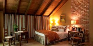 Scenic Bed and Breakfast Accommodation on Lake Martin near Lafayette, Louisiana - 9