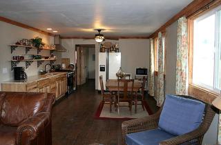 Secluded Cabin with River and Mountain Views near Columbus, Montana - Nye - 6