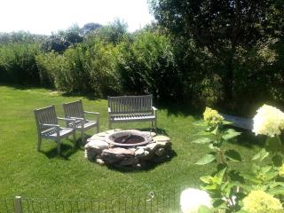 Charming Vacation Rental with Ocean Views on Nantucket Island in Massachusetts - Nantucket - 7