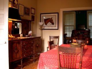 Vacation Getaway at Historic Farmhouse in Charming Brenham, Texas - Brenham - 7