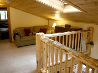Enormous Cabin Rental with a Game Room near Three Ski Resorts in North Conway, New Hampshire - North Conway - 1
