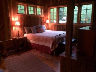 Luxury Barn Rental for a Unique Vacation on Madeline Island, Lake Superior, WI - - 6
