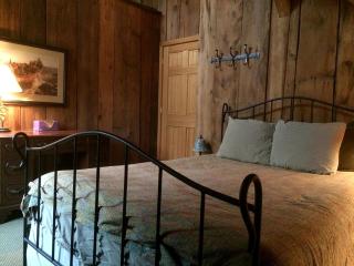 Luxury Barn Rental for a Unique Vacation on Madeline Island, Lake Superior, WI - - 4