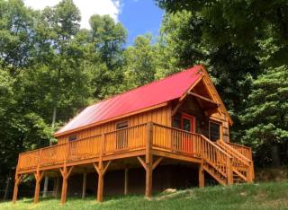 Spacious Mountain Cabin Rental for Six near Cascade Falls, North Carolina - Purlear - 5