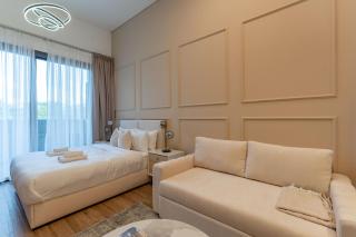 Urban Studio With Pool & Tennis Court - 1