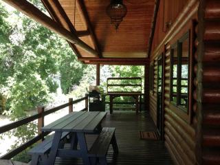 Secluded Log Cabin Rental Perfect for Families near Glendale, Utah - 6