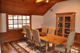 Majestic 1700s Accord Accommodation Ideal for Family Getaways in New York - Accord - 6