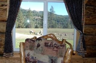Peaceful Room in All-Inclusive Lodge on Traditional Ranch in Washington State - Republic - 5