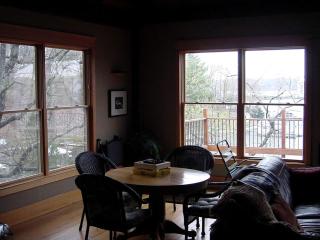 Relaxing Lakeside Cabin Ideal For Family Vacations in Eldon, Missouri - Eldon - 6