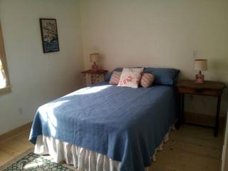 Idyllic Cottage Rental near Mount Mansfield State Forest, Vermont - Hardwick - 1