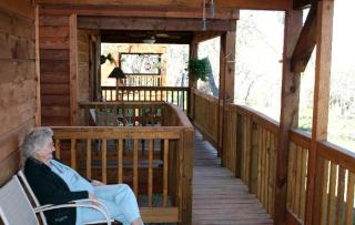 Sweet Cabin Rental for Family-Friendly Getaway near New Braunfels, Texas - Buda - 2