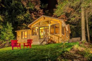 Stay in this cozy cabin rental in Piseco Lake, New York! - - 8