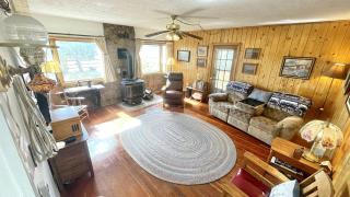 Stunning Cottage with Fire Pit in Saratoga, Wyoming - Saratoga - 8