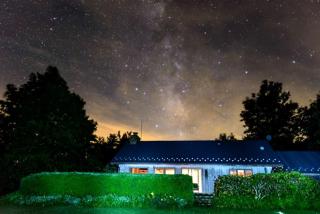 Secluded Cabin Nestled in the Woodlands of Meadows of Dan, Virginia - Meadows of Dan - 0