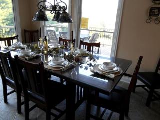 Rural Cabin Rental with a Hot Tub and Pool Access near Lake Galena, Illinois - Galena - 2