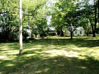 Enchanting Cottage Rental in Marblehead, Ohio - 1