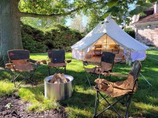 Pop-Up Bell Tent Glamping in the Eastern Kansas Area - Wamego - 0