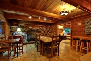 Spacious Luxury Cabin Rental for Group Mountain Retreat near Leavenworth - 2