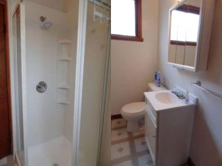 Secluded Cottage Rental in the Trees by Lake Erie, Ohio - 4