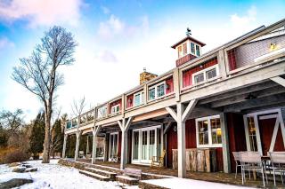 Luxury Renovated Barn with Airstream and Cabin in the Catskills, New York - Saugerties - 9