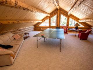 Spacious Log Cabin Rental Perfect for Large Groups in Durango, Colorado - 6