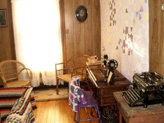 Comfortable Cottage for Large Groups near Bedford, Virginia - Reba - 4