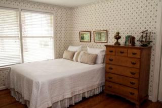 Riverfront Vacation Rental with a Pool and Tennis Court near Brunswick, Georgia - - 5