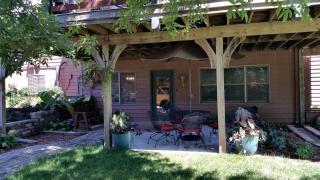 Cozy and Tranquil Bed and Breakfast with Wood-Burning Fireplace in Harrisonville, Missouri - Harrisonville - 0