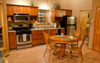 Outstanding Cabin with Hot-tub in Carbondale, Illinois - Carbondale - 1