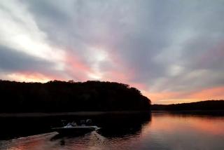 Scenic and Charming Vacation Rental in Gilbertsville, Kentucky - Gilbertsville - 4