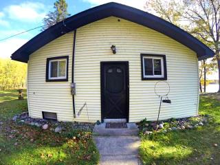 Secluded Lake Cottage Rental with a Dock and a Game Room in Hale, Michigan - - 8