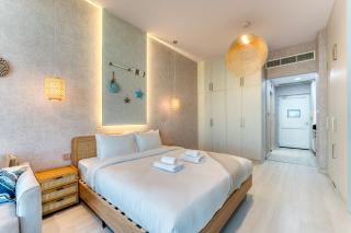 Octopus - Iconic Palm Studio With Views - 4