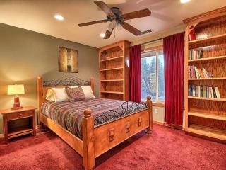 Gorgeous Vacation Rental with Hot Tub near Yosemite National Park, California - Mariposa - 1