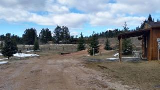 Rustic Camping Cabin Rentals with Wi-Fi near Badlands National Park, South Dakota - Woodville - 8