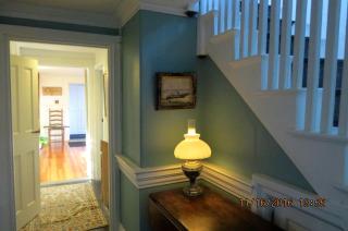 Upscale Waterfront Cottage Rental for Twelve in Cape Cod, Massachusetts - South Chatham - 4