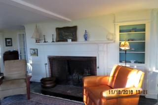 Upscale Waterfront Cottage Rental for Twelve in Cape Cod, Massachusetts - South Chatham - 2
