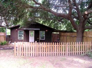Riverfront Cabin Rental with a Fishing Pier near Baton Rouge, Louisiana - - 0