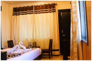 A LUXUARY HOTEL KISHNA # PALACE PREMUIM Near The Mall Road - A Luxury Room With Newly Decorated and Renovated Room - with Wifi - Room Service Available - Book Now - Masuri - 3