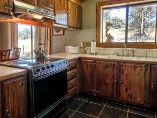 Family-Friendly Cabin near Yosemite National Park in California - Mariposa - 4