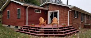Gorgeous Suite Rental near Hot Springs, North Carolina - Marshall - 9