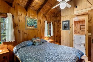 Sweet Couples' Cabin with Views of the Water near Hanover, New Hampshire - 8