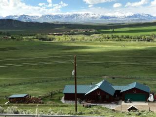 Rustic Accommodation with Breakfast near Shoshone National Forest, Wyoming - Meeteetse - 0