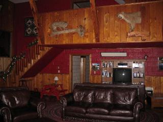 Rustic Lodge Rental on a Farm in Fayette County, West Virginia - - 6