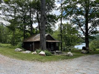 Three-Bedroom Mountain Cabin Getaway near Hanover, New Hampshire - 8