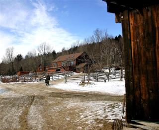 Spacious Cabin Rental on a Beautiful Farm in Mad River Valley, Vermont - Moretown - 0