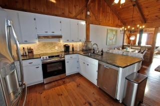 Fantastic Cabin Accommodation for Getaways near Chattahoochee National Forest, Georgia - Afton - 3