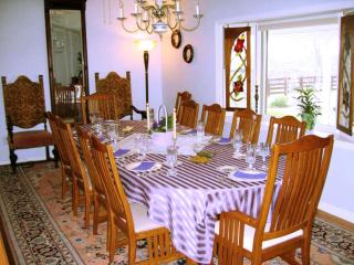 Comfortable Bed and Breakfast Room for Two in Aurora, Indiana - Aurora - 3